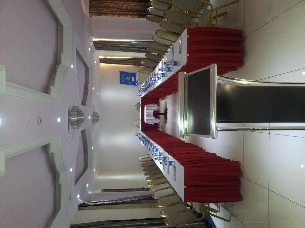 Bole Skygate Hotel Addis Ababa Exterior photo